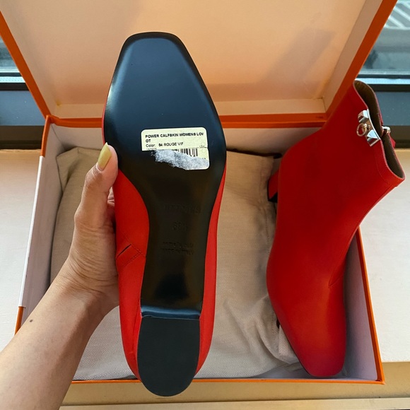 SOLD ❌ Hermes Boots - Picture 5 of 9